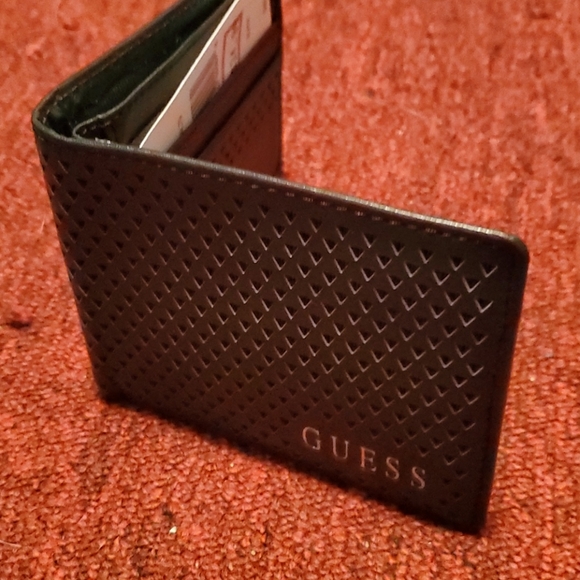 Wallet - Picture 3 of 3